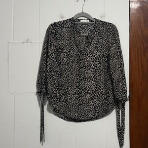 Active Usa Womens Cheetah‎ Print V Neck Tie Sleeve Blouse Top Size S